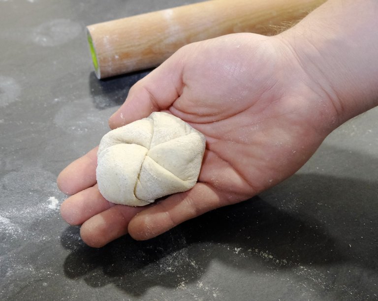 Kaiser rolls. Kajzerki.