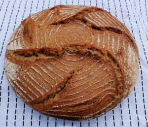 Chleb żytnio-orkiszowo-pszenny